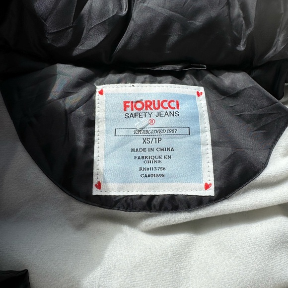 Fiorucci puffer vest xs - Picture 2 of 4